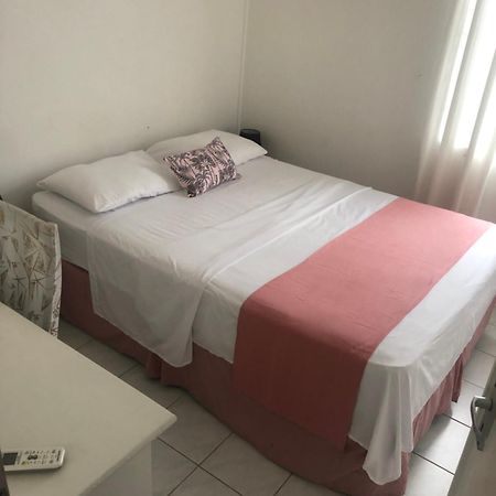 Home2Home Guesthouse 基督教堂市 外观 照片